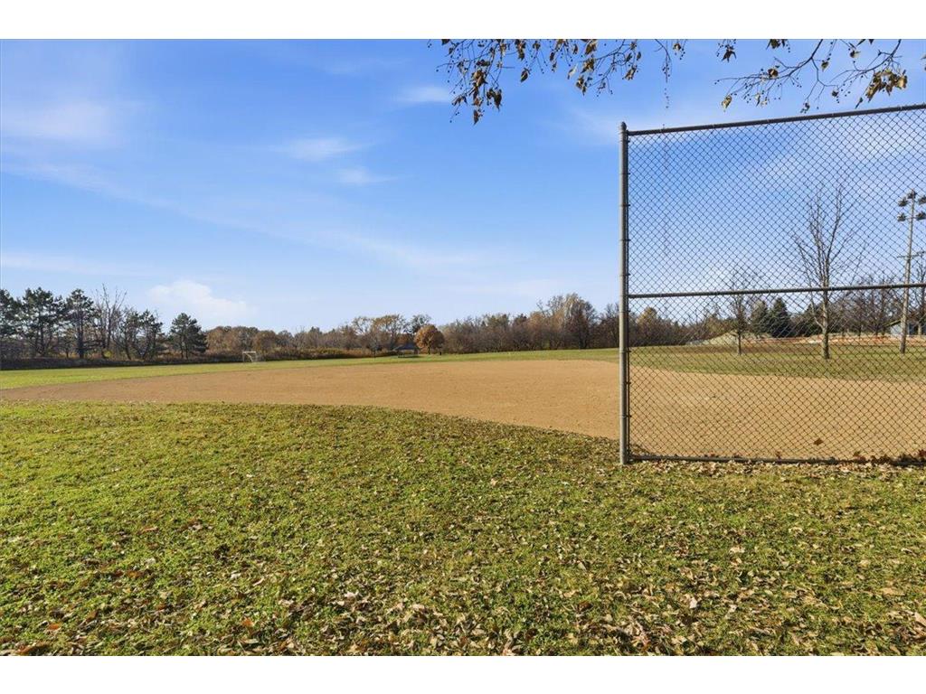 1808 Tatum Street Falcon Heights MN 55113 6817303 image31