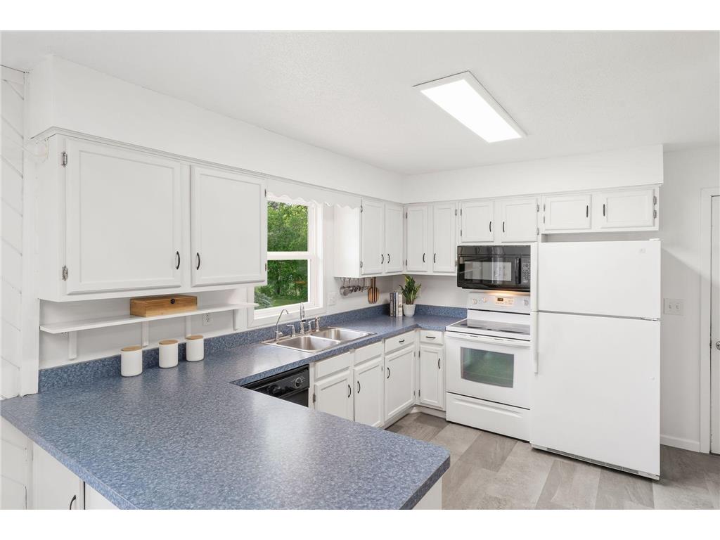 18085 Nixon Street NW Elk River MN 55330 7078645 image10