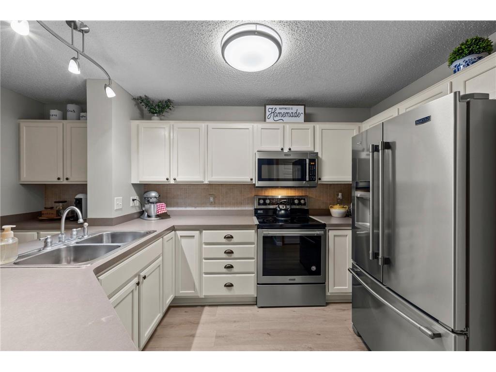 18089 Vance Circle NW Elk River MN 55330 6816812 image4