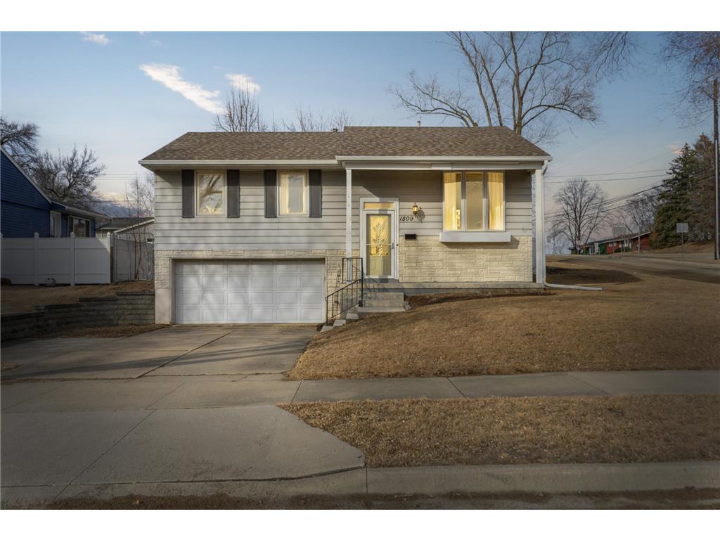 1809 37th Street NW Rochester MN 55901 6680411 image1