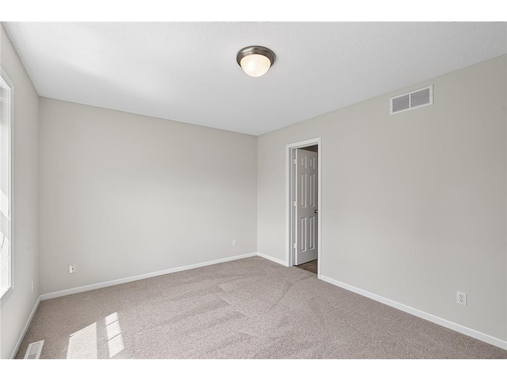 1809 3rd Street NE Minneapolis MN 55418 7084148 image26