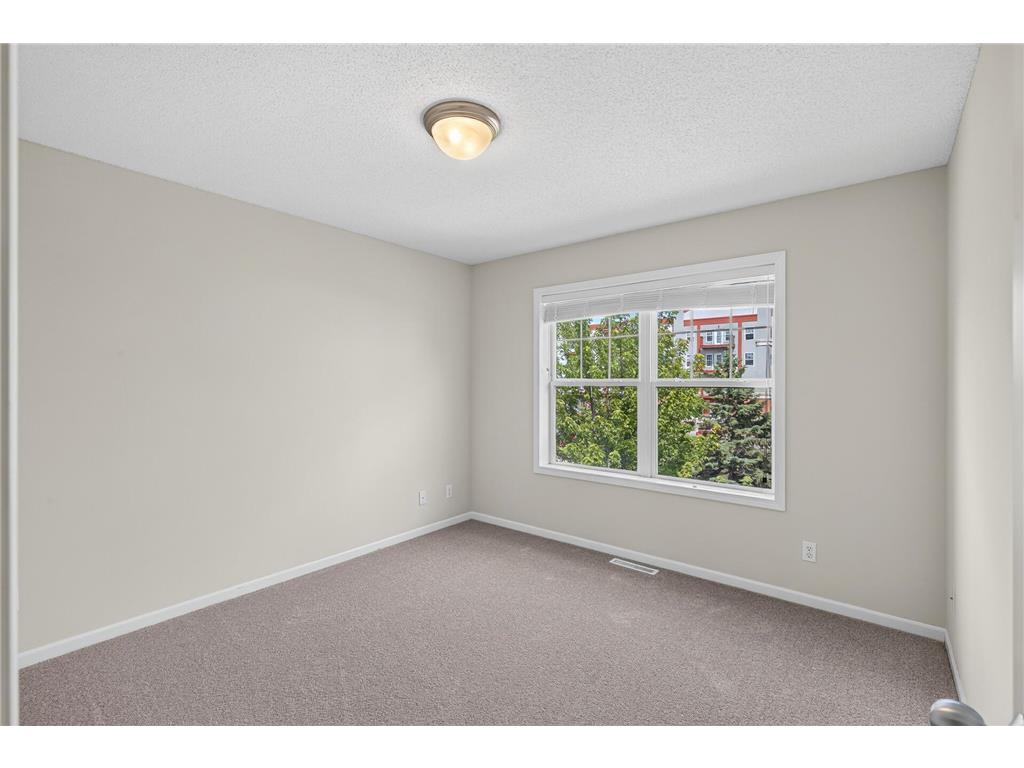 1809 3rd Street NE Minneapolis MN 55418 7084148 image31