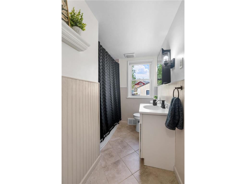 1809 Hyacinth Avenue E Saint Paul MN 55119 7064202 image16