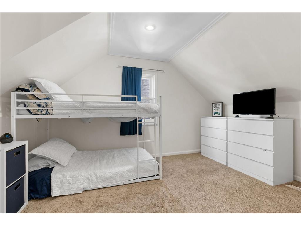 1809 Hyacinth Avenue E Saint Paul MN 55119 7064202 image23