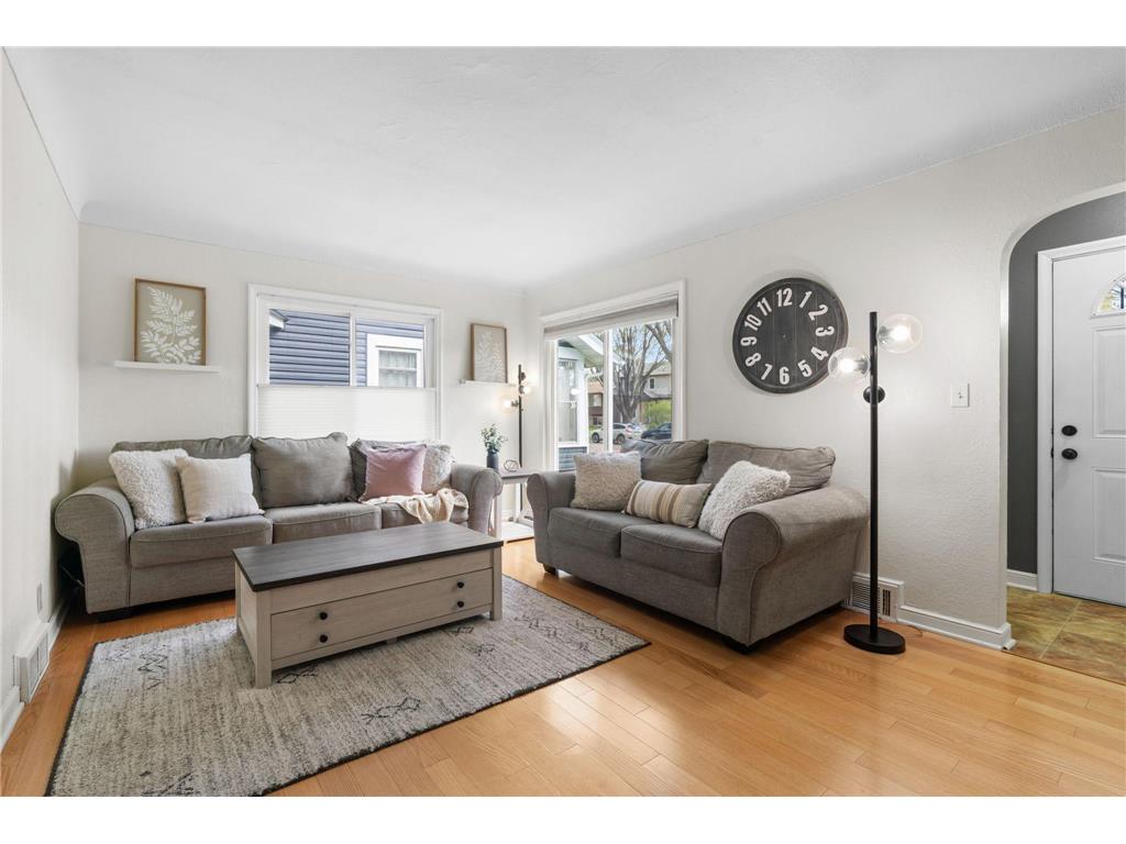 1809 Hyacinth Avenue E Saint Paul MN 55119 7064202 image3