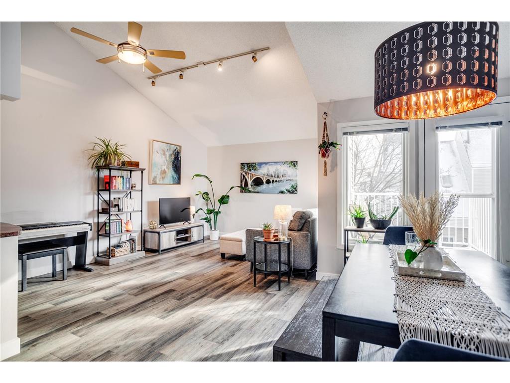 1809 New York Avenue N Minneapolis MN 55411 6507764 image1