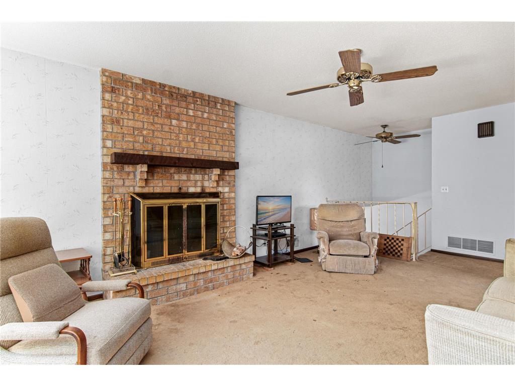 1809 W 138th Street Burnsville MN 55337 7083737 image4