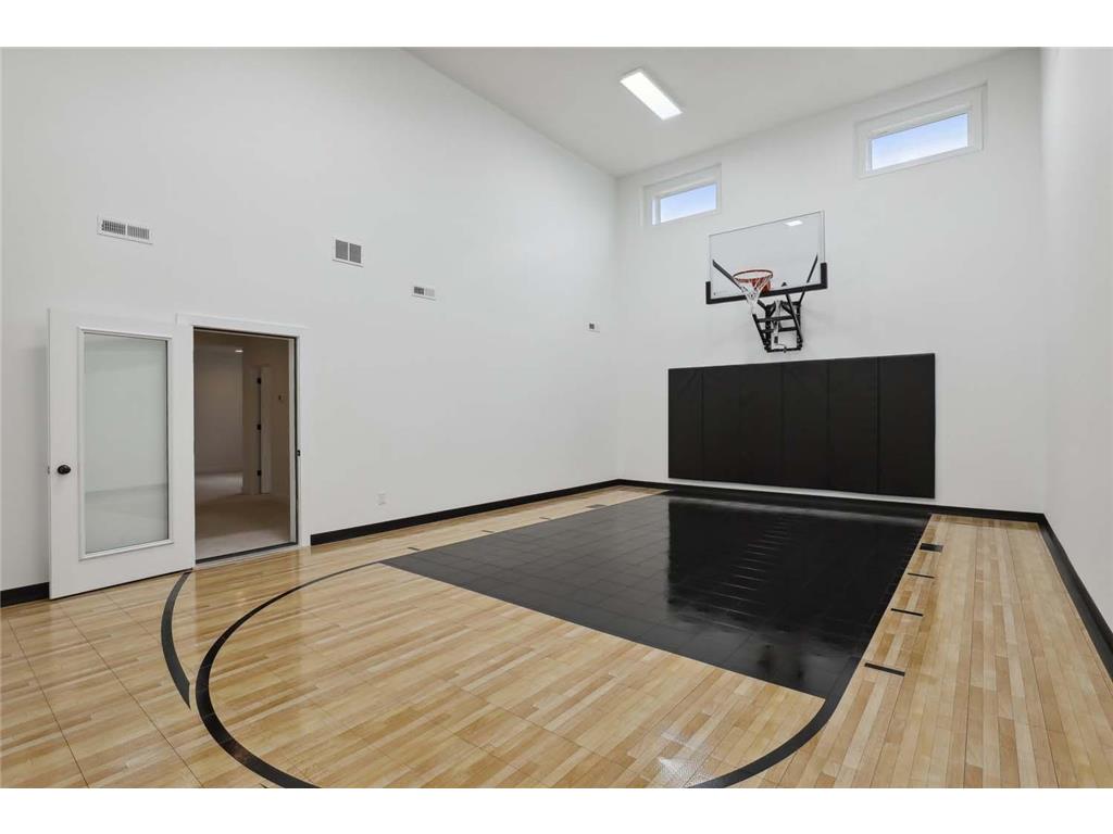 18099 101st Place N Maple Grove MN 55311 6629938 image1