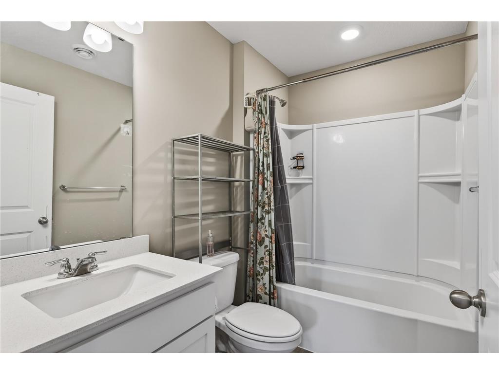 18099 Heirloom Court Lakeville MN 55044 7040643 image20