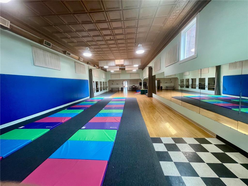 181 3rd Street Tracy MN 56175 6762563 image5