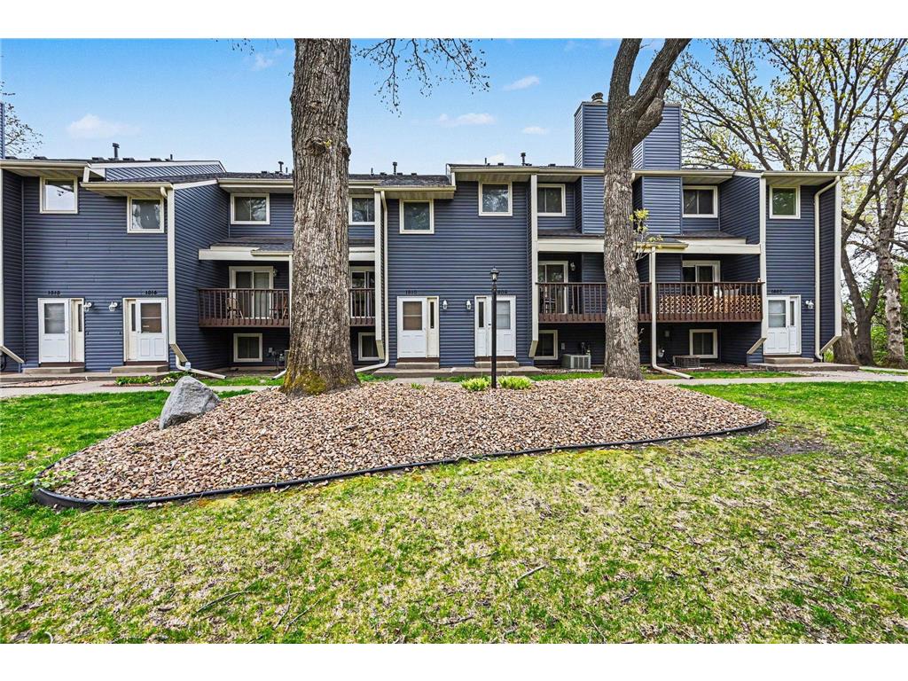 1810 113th Lane NW Coon Rapids MN 55433 7065557 image1