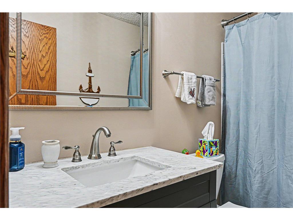 1810 113th Lane NW Coon Rapids MN 55433 7065557 image16