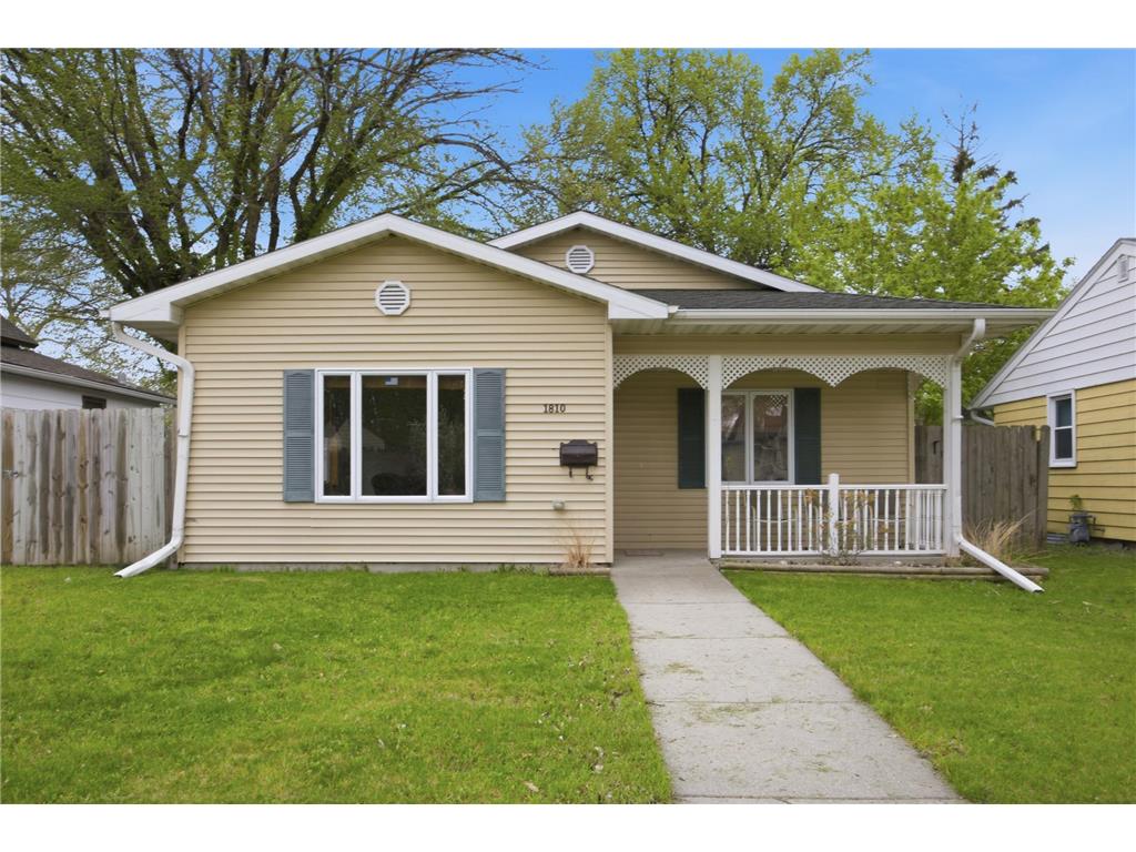 1810 5th Avenue S Fargo ND 58103 7076972 image1