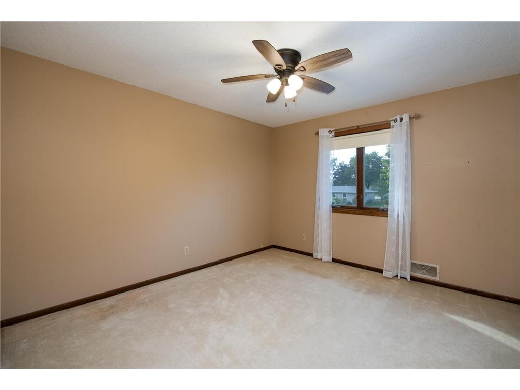 1810 Mary Lane North Mankato MN 56003 6805969 image17