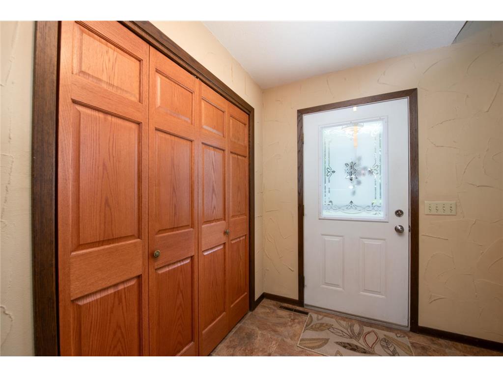 1810 Mary Lane North Mankato MN 56003 6805969 image2