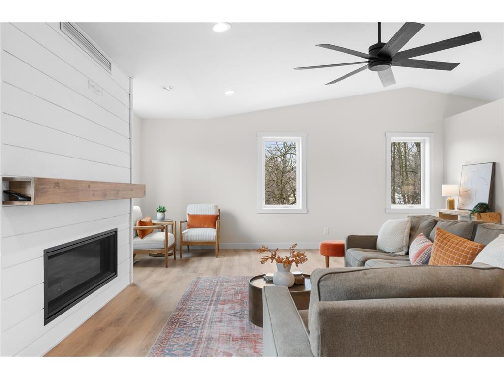 1810 Mayowood Road SW Rochester MN 55902 7013676 image6