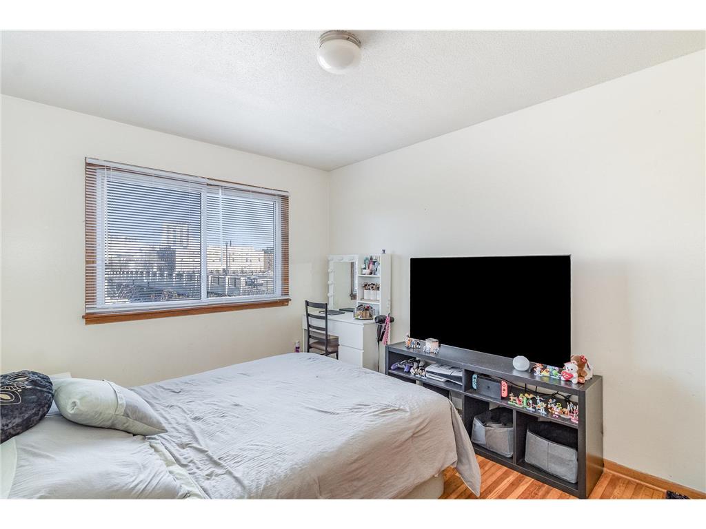 1810 Portland Avenue Minneapolis MN 55404 6793568 image18