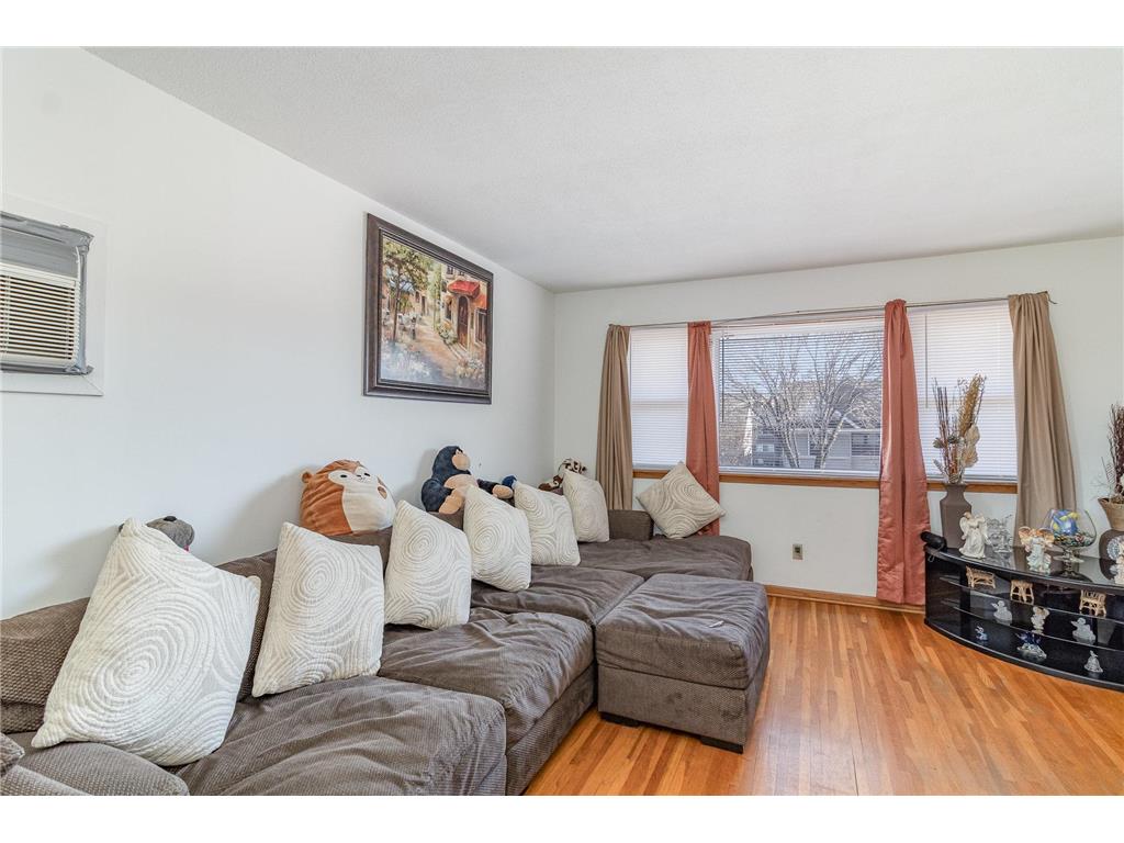 1810 Portland Avenue Minneapolis MN 55404 6793568 image6