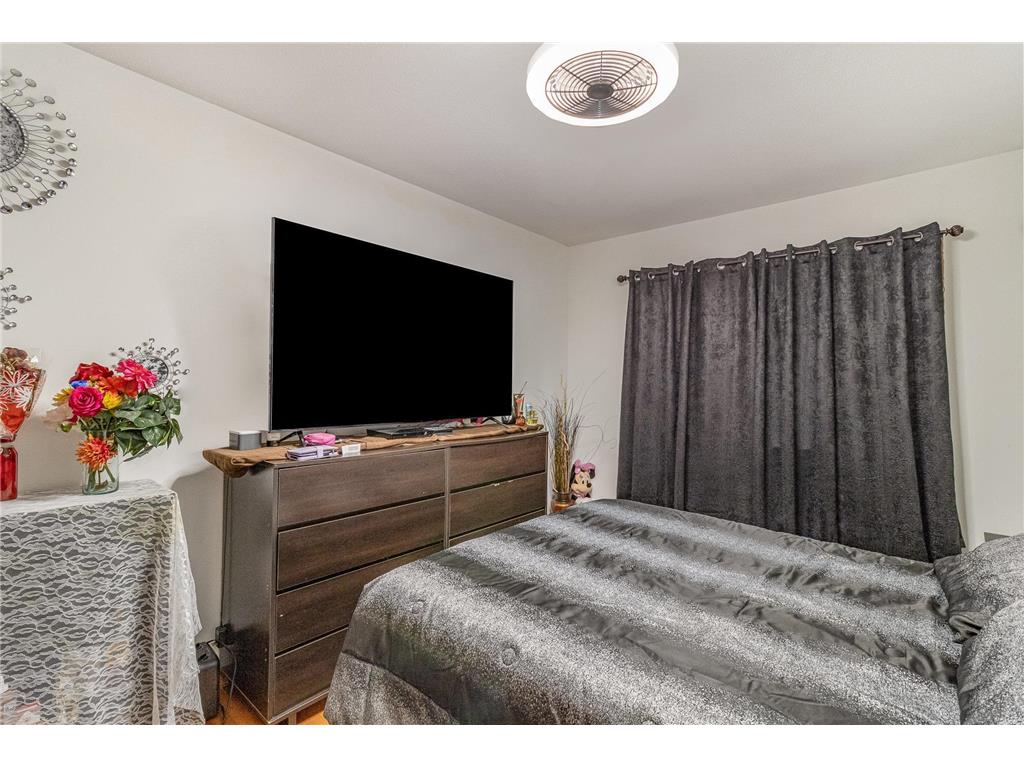 1810 Portland Avenue Minneapolis MN 55404 6793568 image8