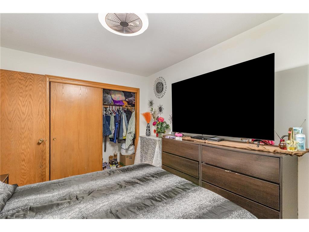 1810 Portland Avenue Minneapolis MN 55404 6793568 image9