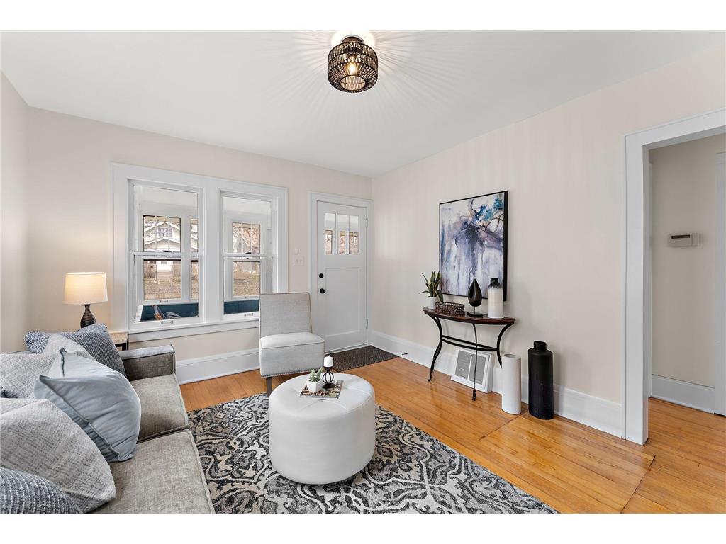 1810 Ross Avenue E Saint Paul MN 55119 7069486 image10