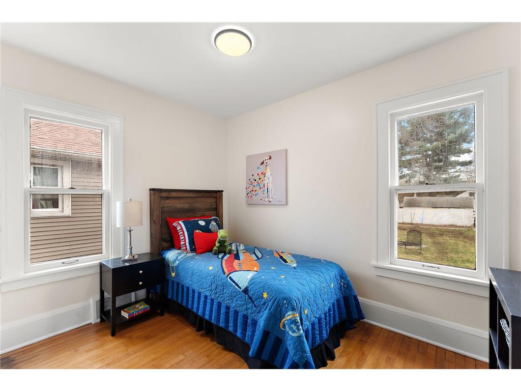 1810 Ross Avenue E Saint Paul MN 55119 7069486 image18