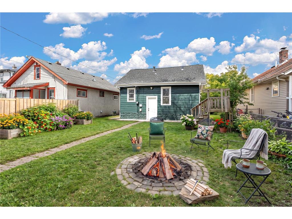 1810 Ross Avenue E Saint Paul MN 55119 7069486 image34
