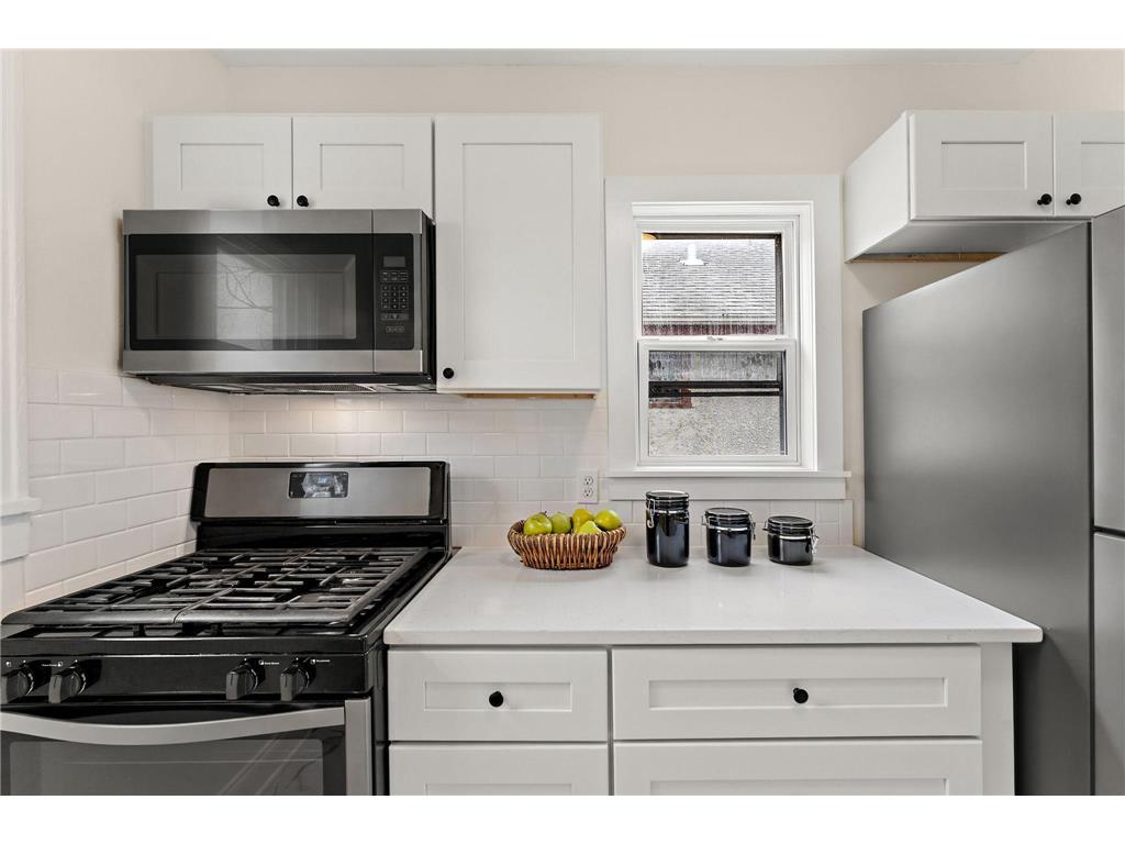 1810 Ross Avenue E Saint Paul MN 55119 7069486 image6