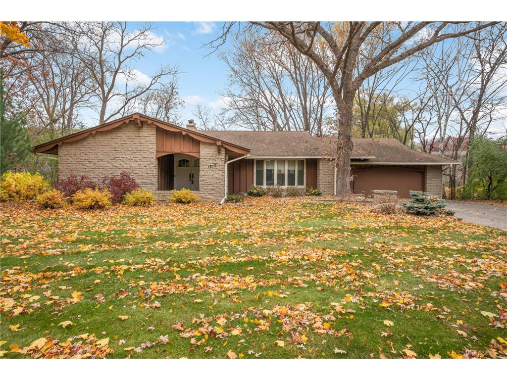 1810 Valley Curve Road Mendota Heights MN 55118 6787343 image1