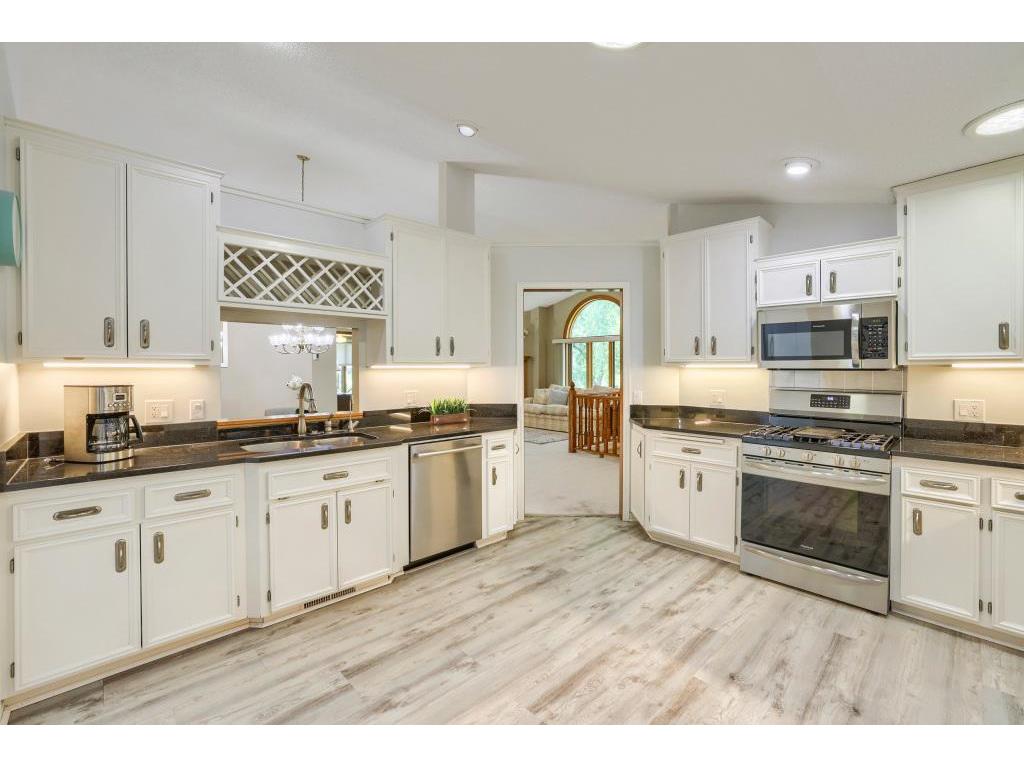 18100 Judicial Way N Lakeville MN 55044 7100780 image2