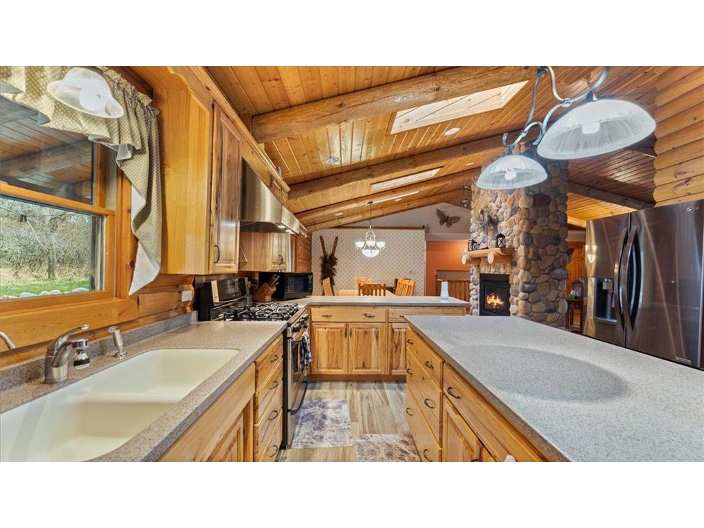 18100 Stockhousen Road NW Evansville MN 56326 7069959 image40