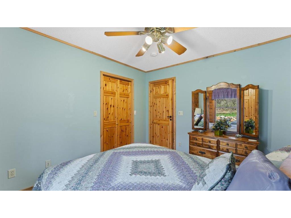 18100 Stockhousen Road NW Evansville MN 56326 7069959 image66