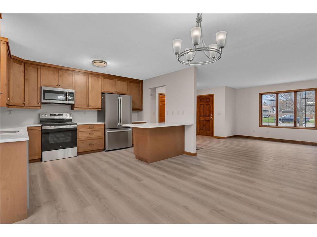 1811 13th Street SE Willmar MN 56201 7064955 image10