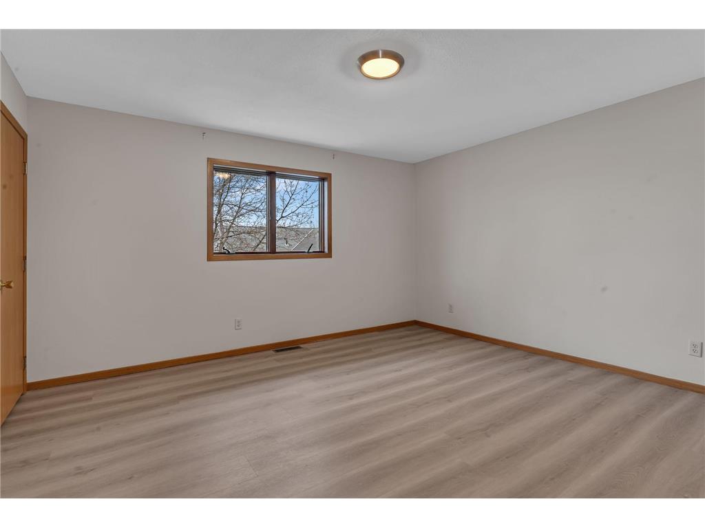 1811 13th Street SE Willmar MN 56201 7064955 image16