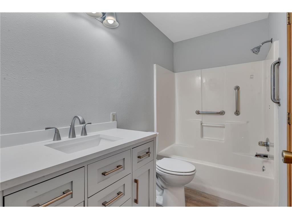 1811 13th Street SE Willmar MN 56201 7064955 image19