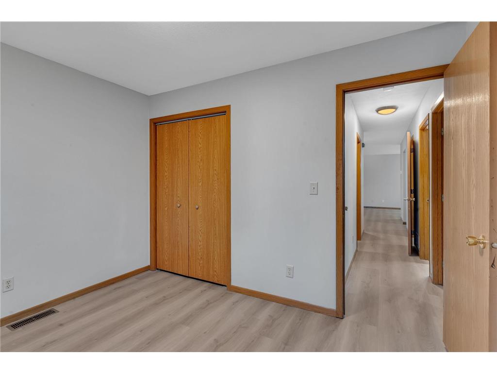 1811 13th Street SE Willmar MN 56201 7064955 image21