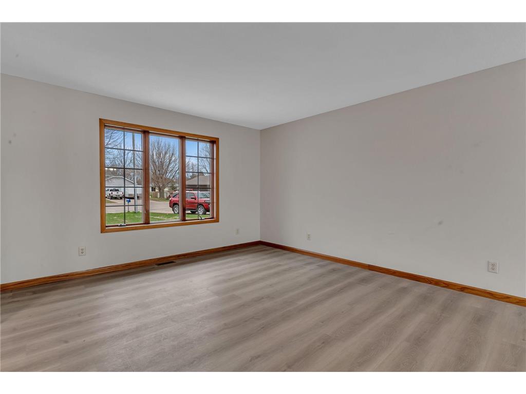 1811 13th Street SE Willmar MN 56201 7064955 image6
