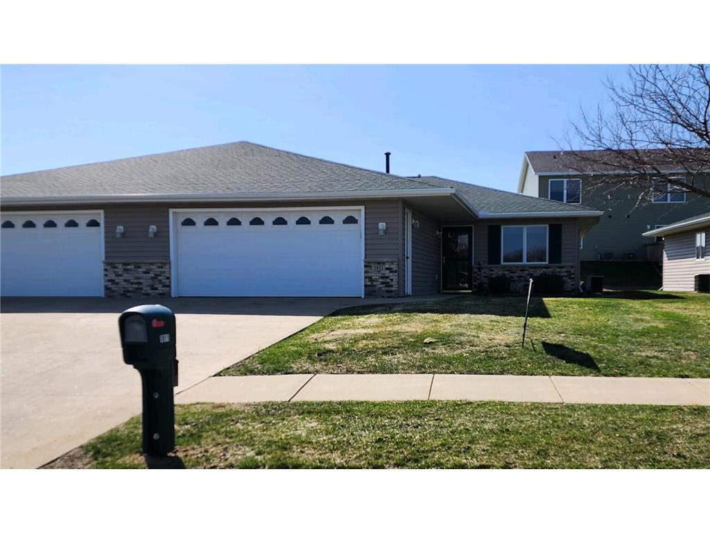 1811 Clubhouse Drive NE Stewartville MN 55976 6353393 image1