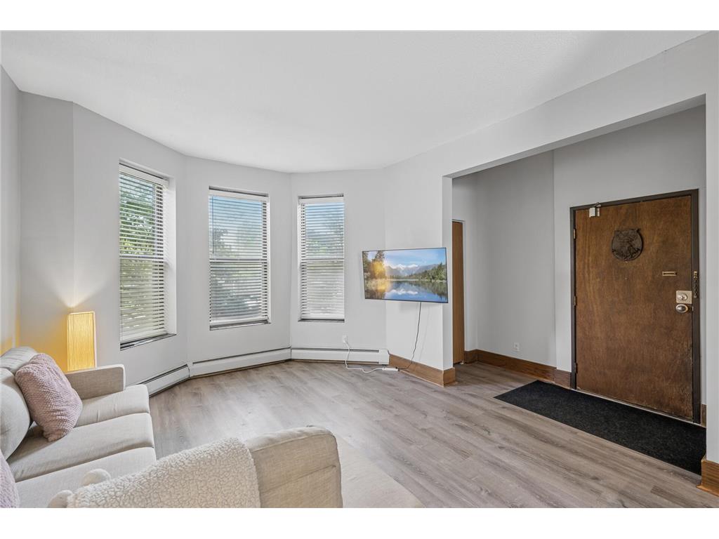 1811 Elliot Avenue #2 Minneapolis MN 55404 6789234 image4
