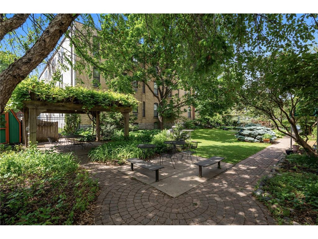 1811 Elliot Avenue #2 Minneapolis MN 55404 7027486 image22