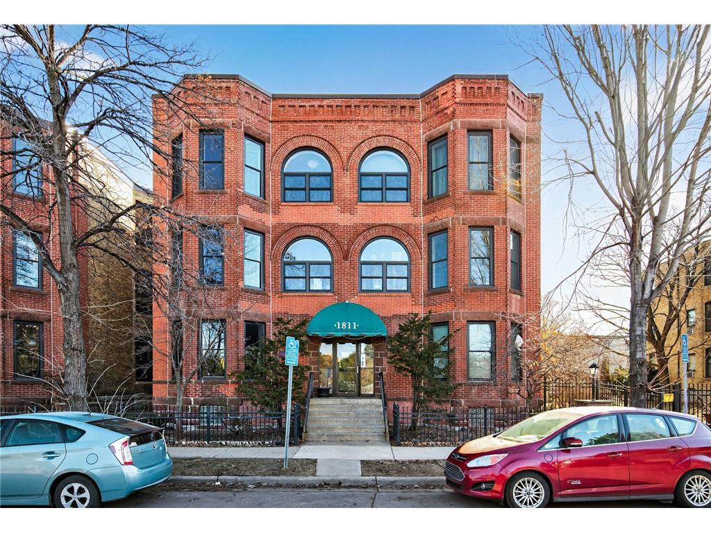 1811 Elliot Avenue #8 Minneapolis MN 55404 7043999 image2