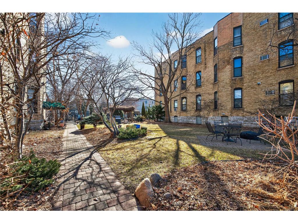 1811 Elliot Avenue #8 Minneapolis MN 55404 7043999 image23