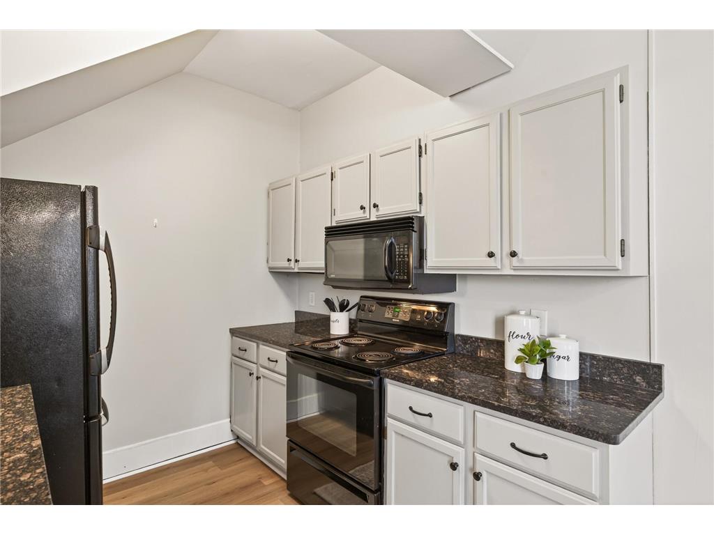1811 Elliot Avenue #8 Minneapolis MN 55404 7043999 image9