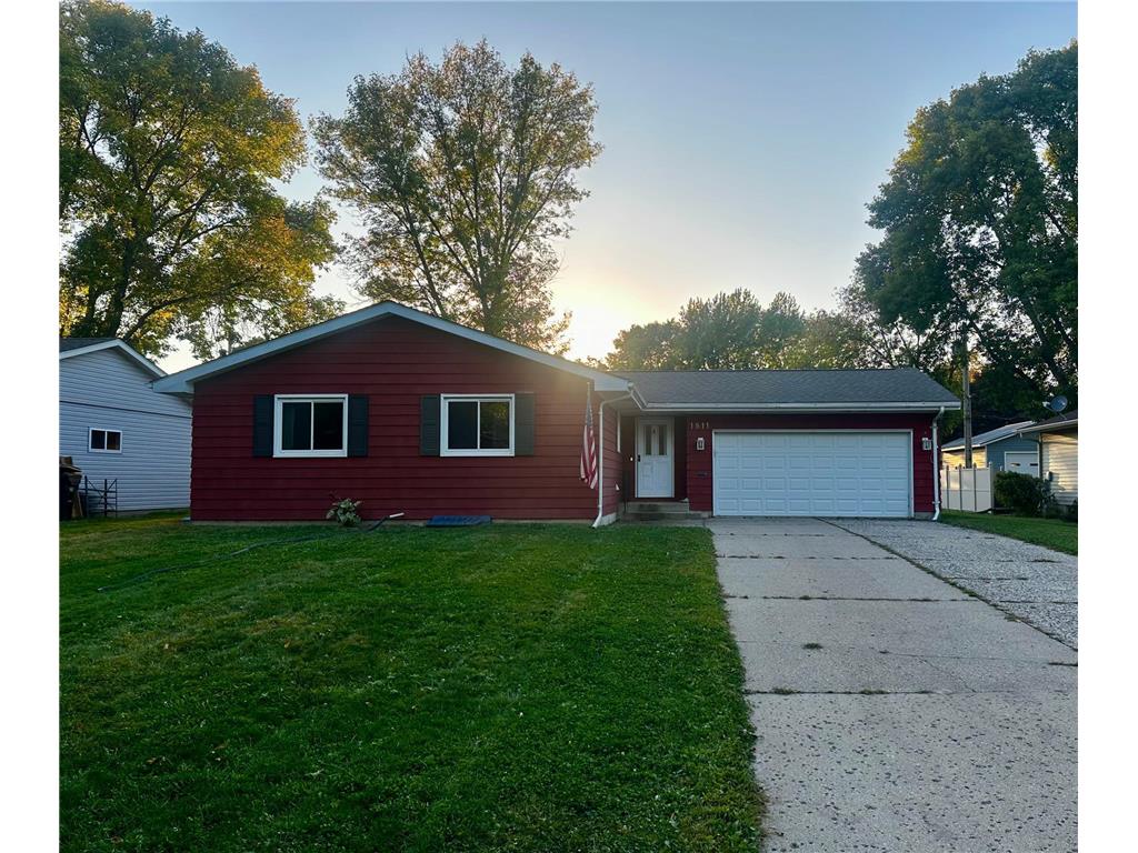 1811 Judd Avenue N Glencoe MN 55336 6794833 image1