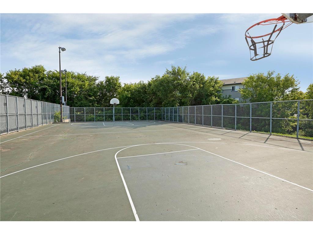 1811 Yuma Lane N Plymouth MN 55447 7038659 image43