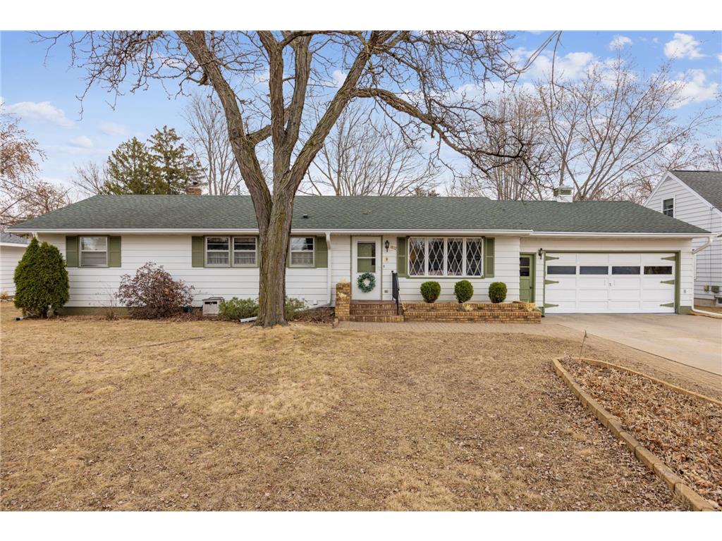 1812 11th Avenue S Saint Cloud MN 56301 6671230 image1