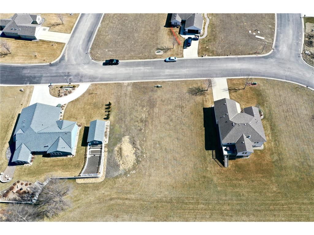 1812 17th Street NW Willmar MN 56201 6503933 image1