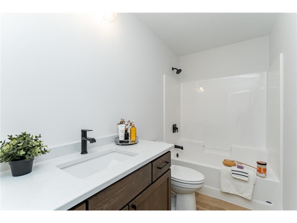 1812 Brandt Drive NE Byron MN 55920 6713907 image13