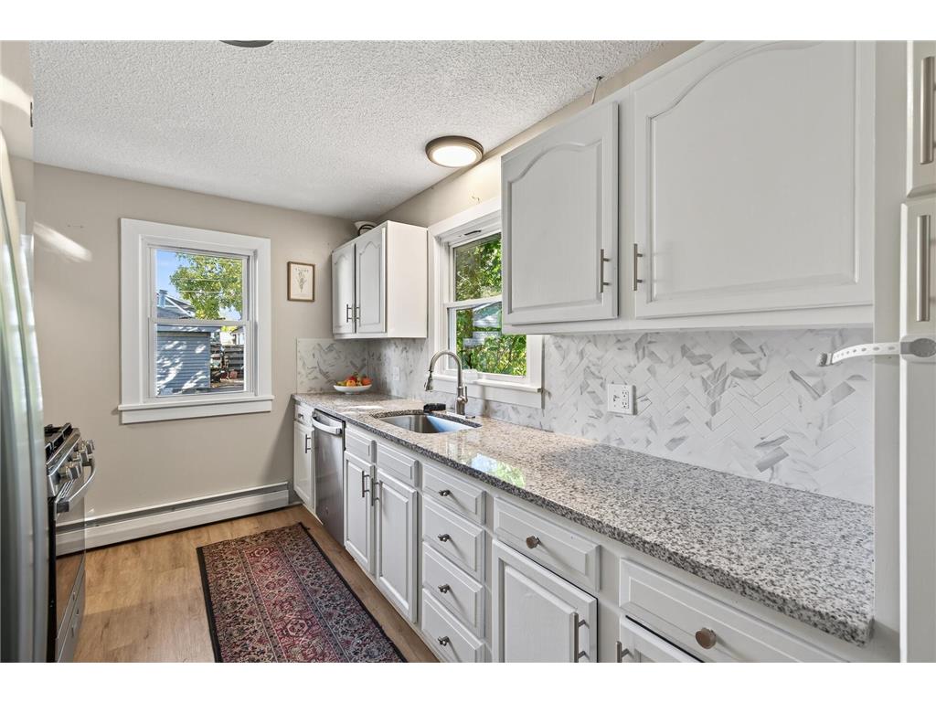 1812 Carl Street Lauderdale MN 55113 6824392 image1