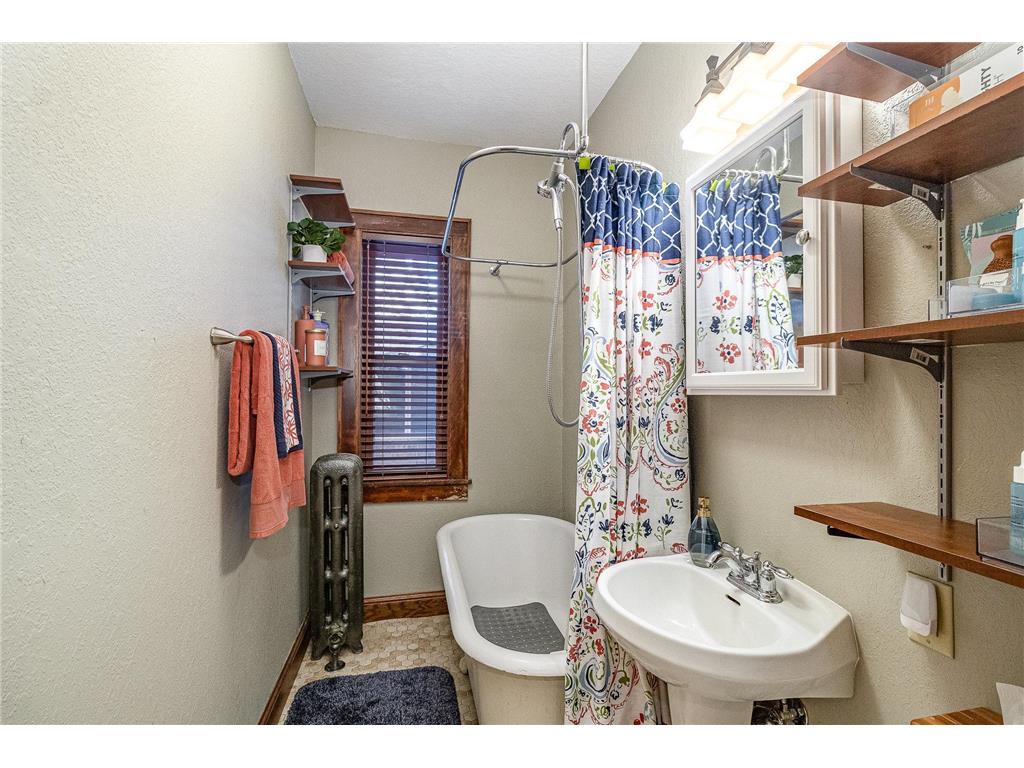 1812 Clinton Avenue #101 Minneapolis MN 55404 6792892 image15
